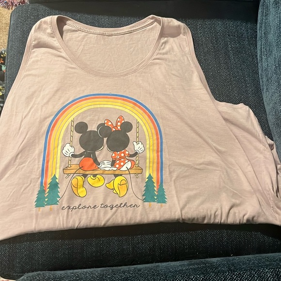 Mickey and Minnie Tank Top - Picture 2 of 4